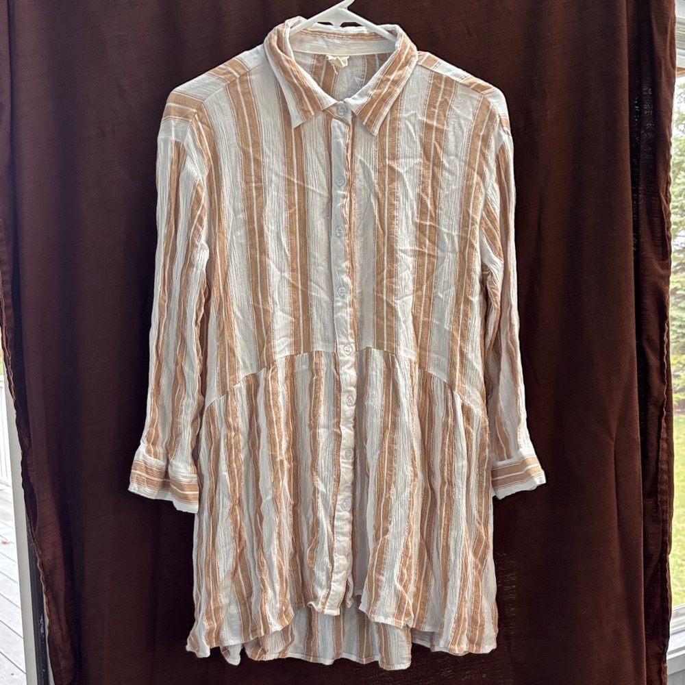 Surf Gypsy Striped Button-Front Tunic in White and Tan